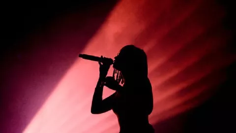 Be A Star Stage Performance For Singers In 12 Steps Part 1 [TUTORIAL]